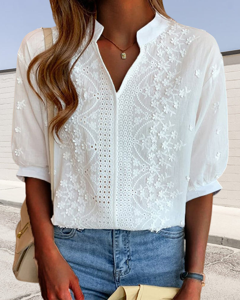 Women's Embroidered V-Neck Everyday Blouse