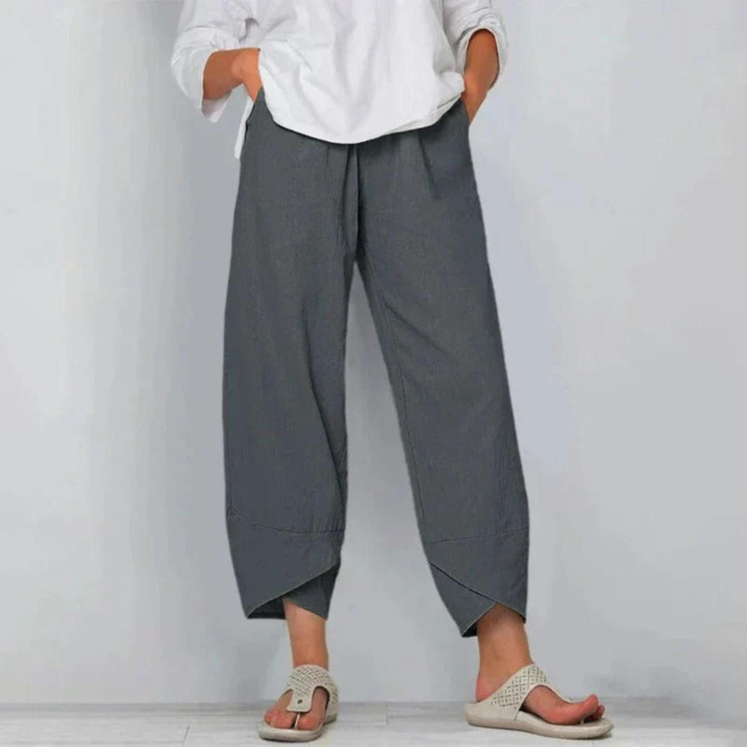 Relaxed Wide-Leg Cropped Trousers