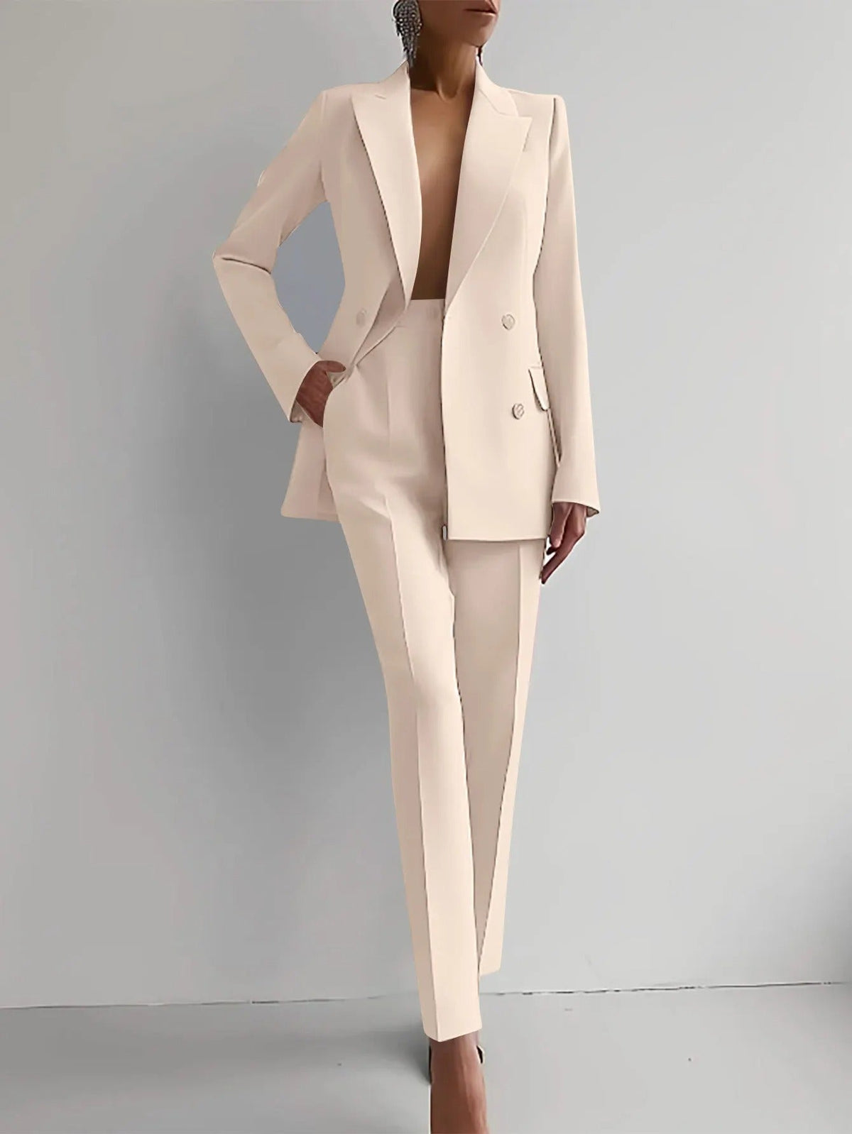 Single-Breasted Blazer & Tailored Trouser Suit Set