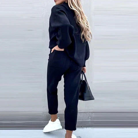Relaxed-Fit Two-Piece Casual Lounge Set