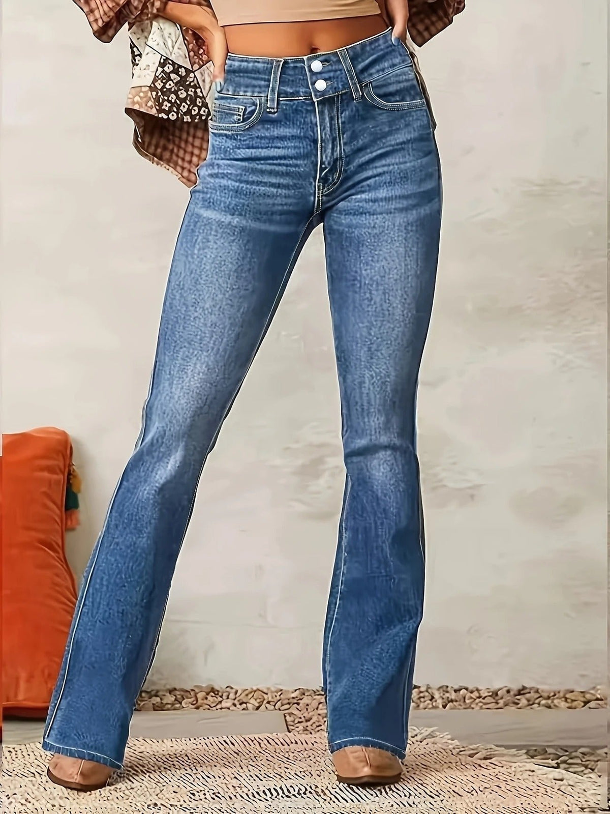 Sculpting High-Waist Flare Jeans