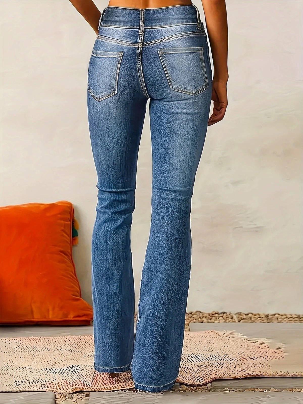 Sculpting High-Waist Flare Jeans