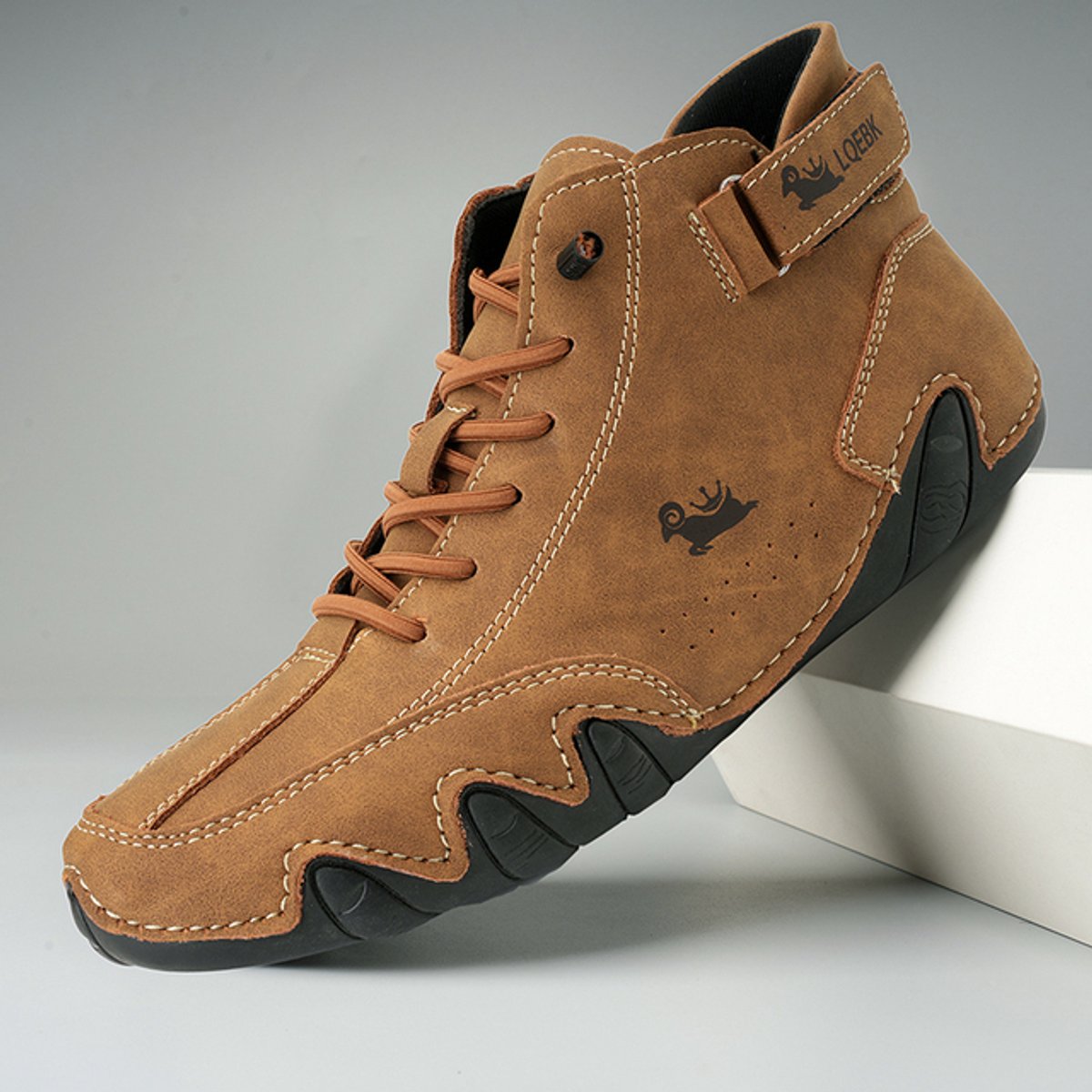Brown / AU 12